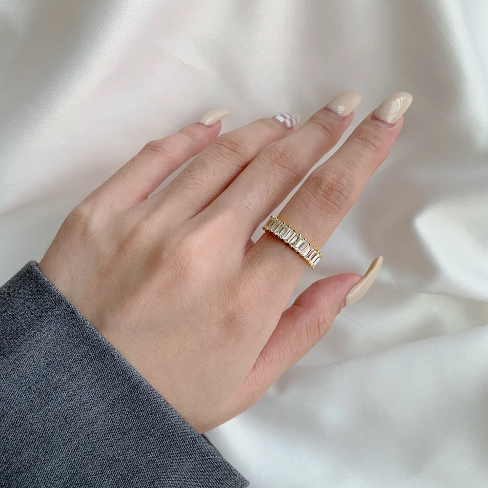 Compliments Ring / Gold