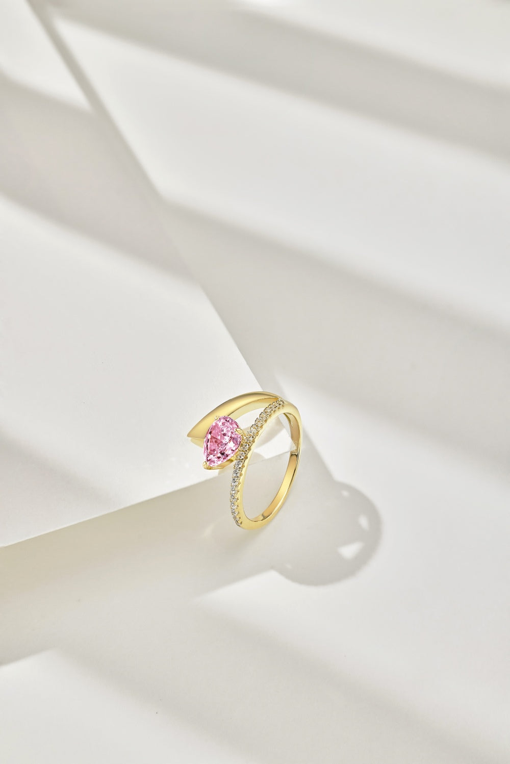 Cheeky Ring / Gold Soft Pink