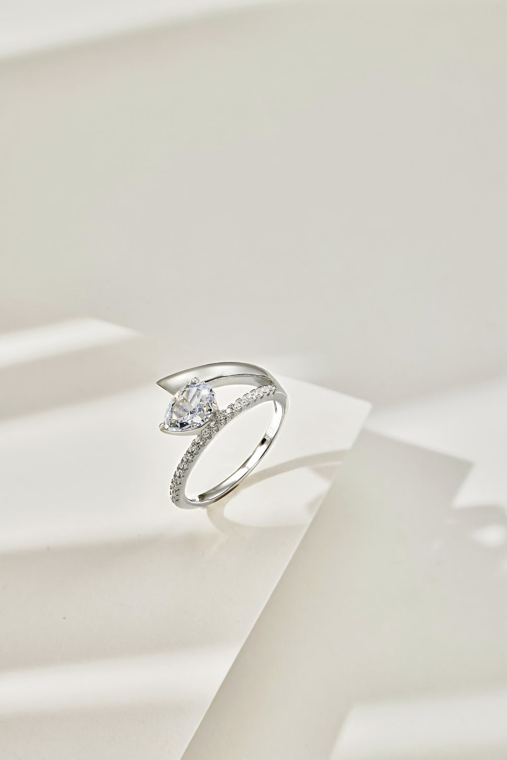 Cheeky Ring / Silver Clear