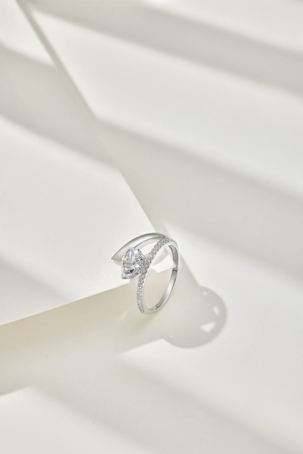 Cheeky Ring / Silver Clear