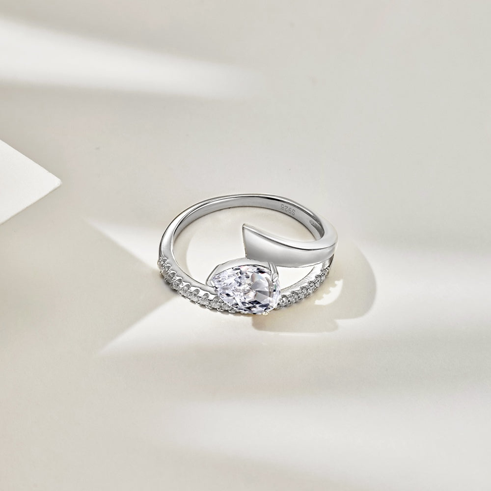 Cheeky Ring / Silver Clear