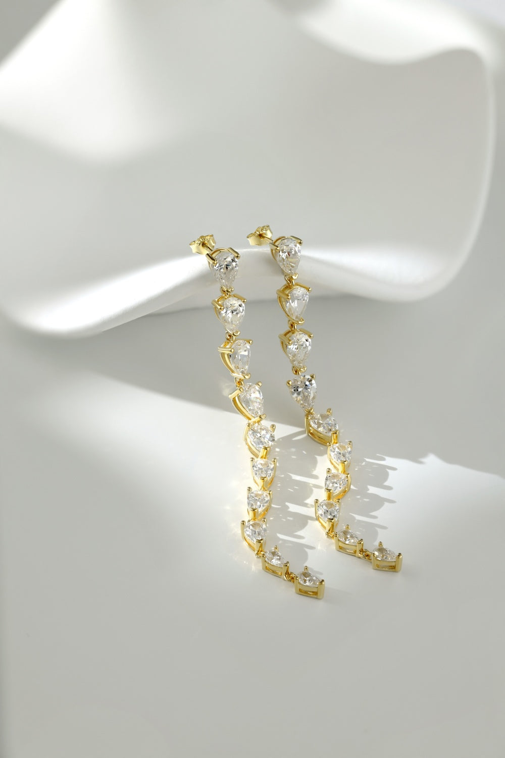 Tease Earring / Gold