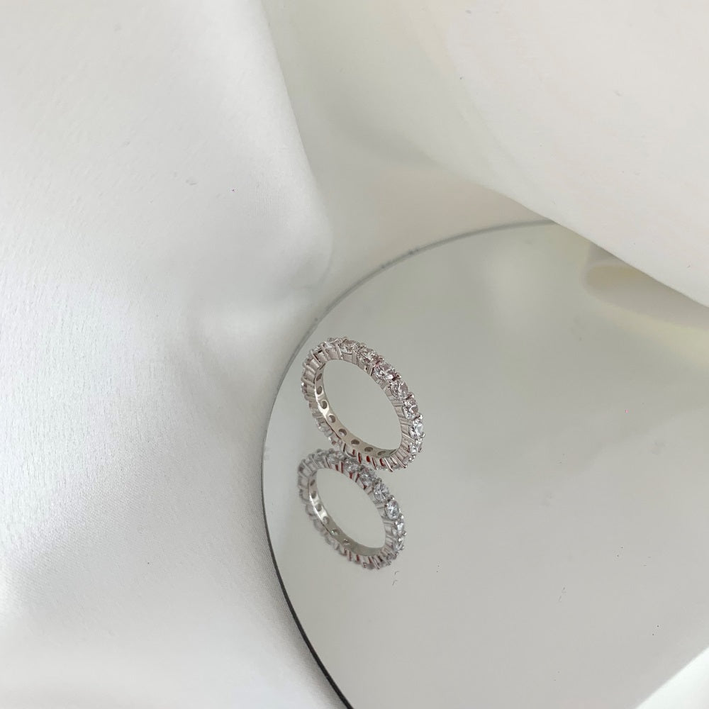 Brilliant Eternity Band Mini