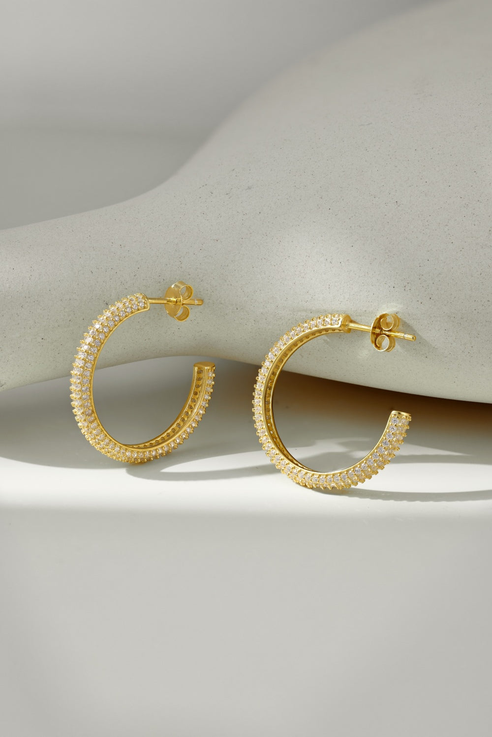 Win Hoop Maxi / Gold Zirconia