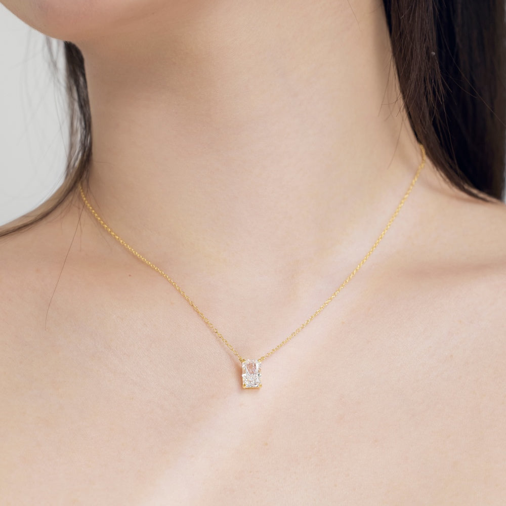 Classic Emerald Cut Necklace Crushed Ice