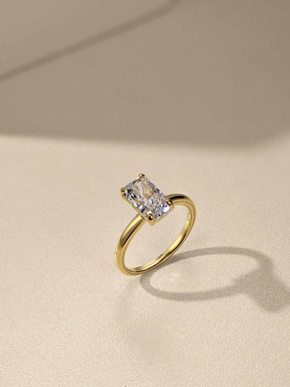 Classic Solitaire Crushed Ice Ring Plain band