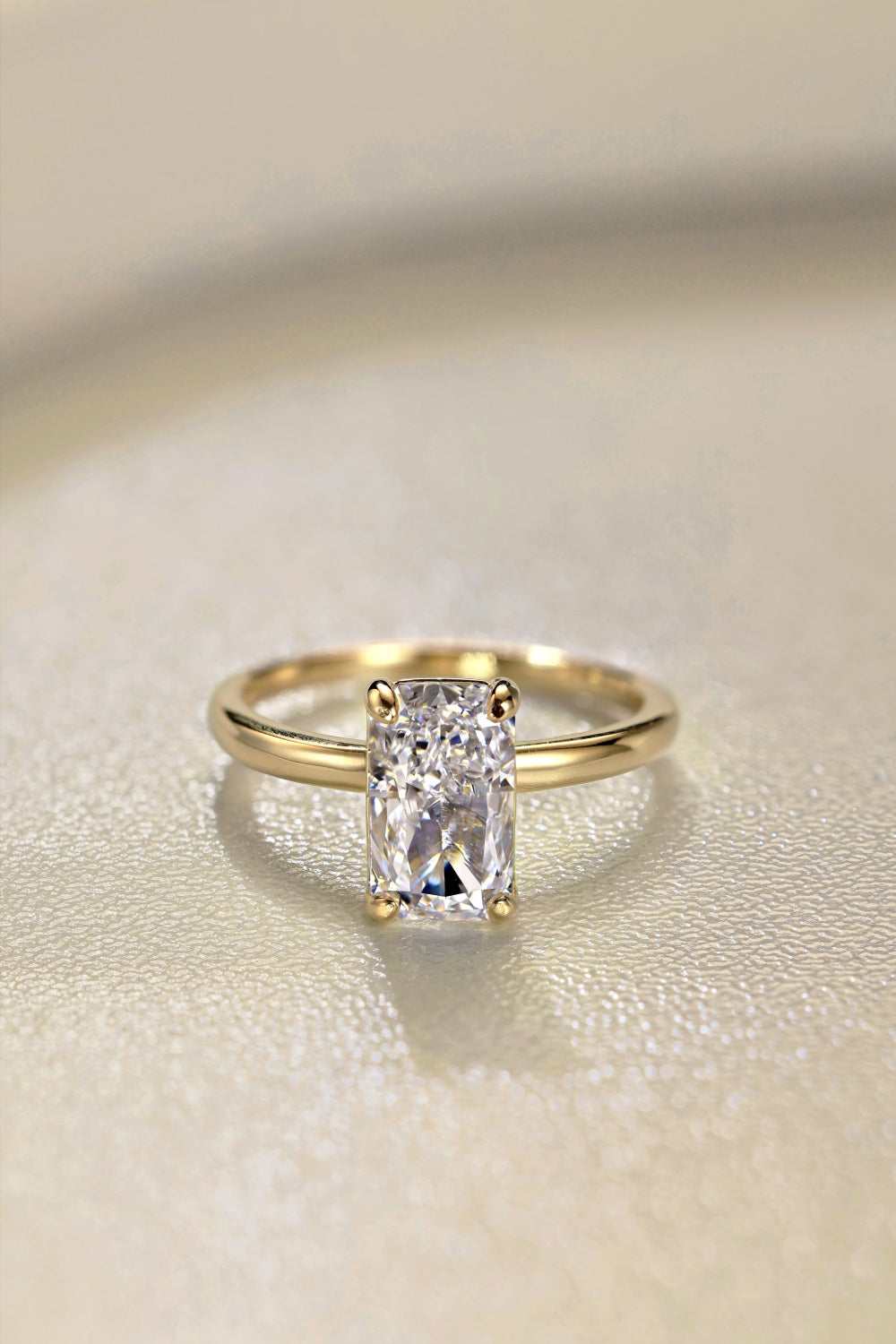 Classic Solitaire Crushed Ice Ring Plain band