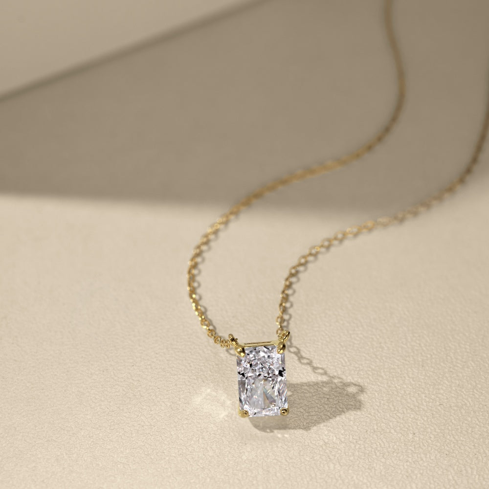 Classic Emerald Cut Necklace Crushed Ice