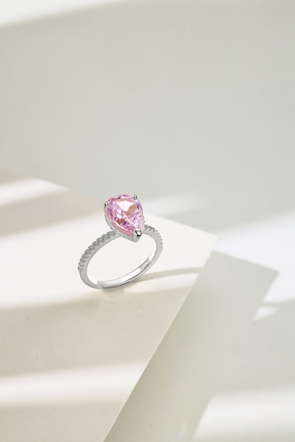 Daydream Ring / Silver Soft Pink